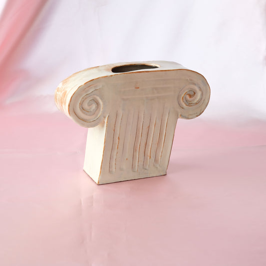 Capital sculpture in ceramic - Beige/White