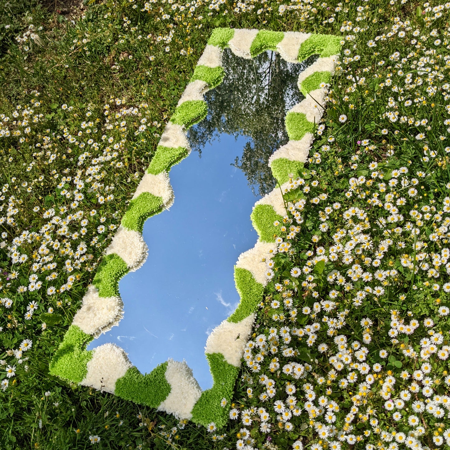 Tufted mirror - Jumbo (Customizable)