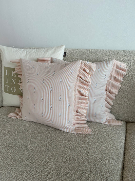 Cushion cover in peach flamingo fabric