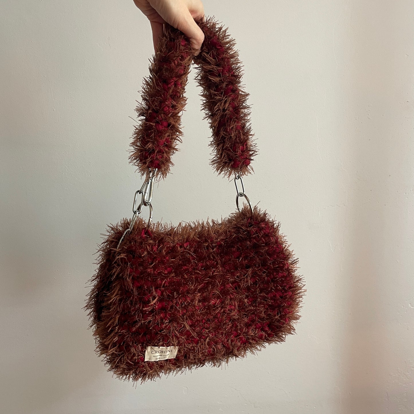 Fluffy burgundy JOE crochet bag