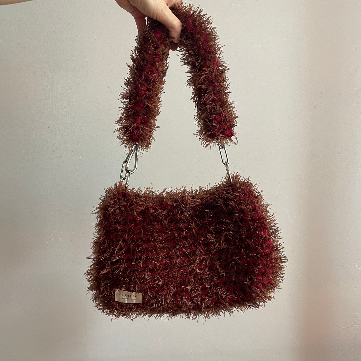 Fluffy burgundy JOE crochet bag