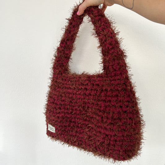 Fluffy burgundy LIINA crochet bag