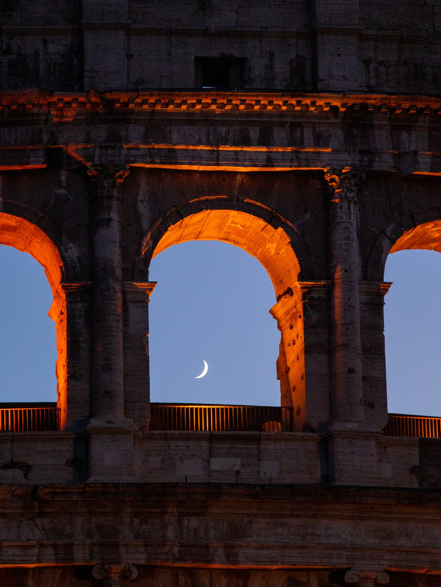 Colosseum and the moon - Poster