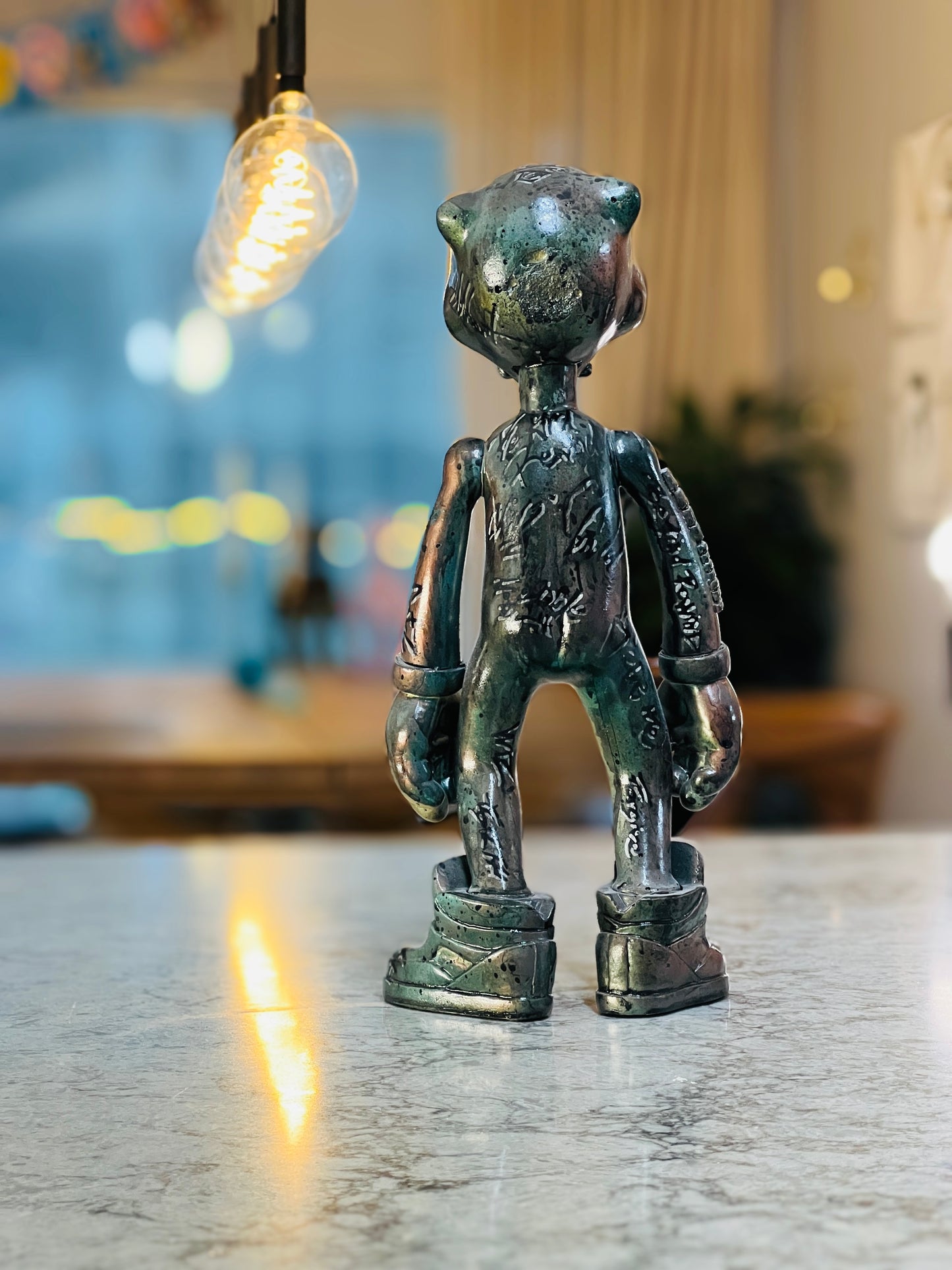 Graffiti Goldie Sculpture