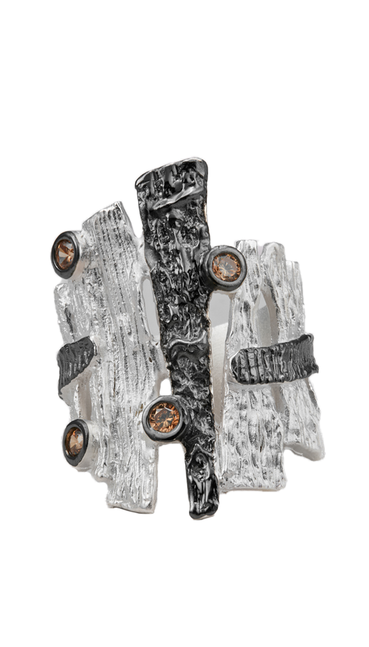 Nature's Blanc White Murmuring Bark Ring