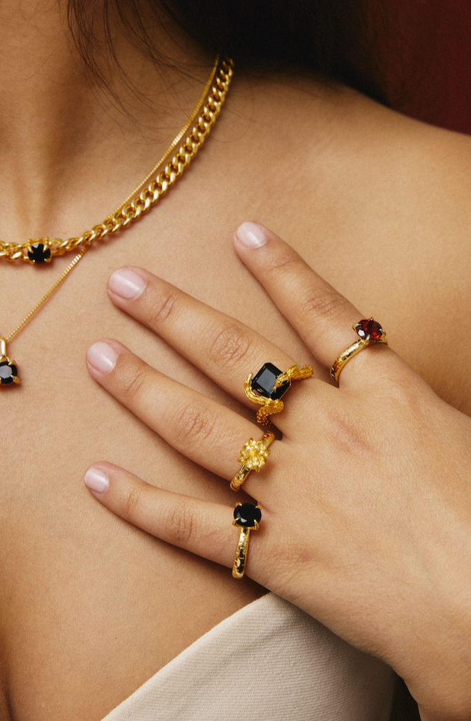 Serpent Ring Gold Black Agate