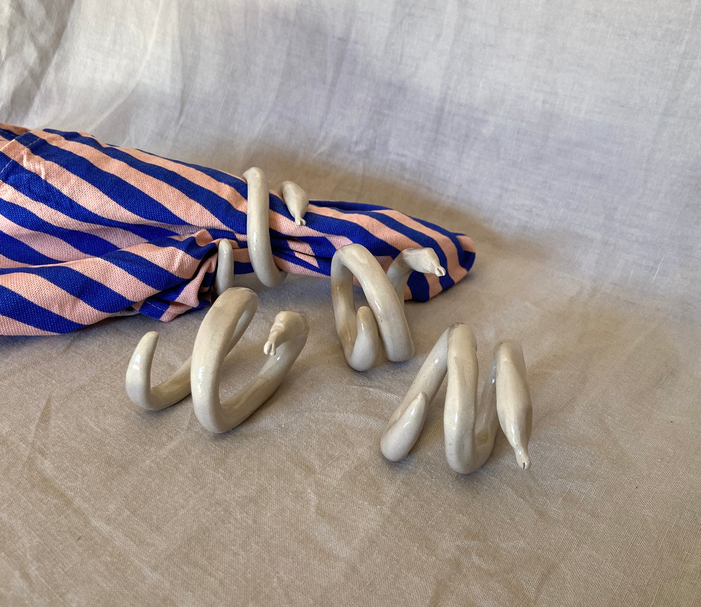 SNAKE napkin holder