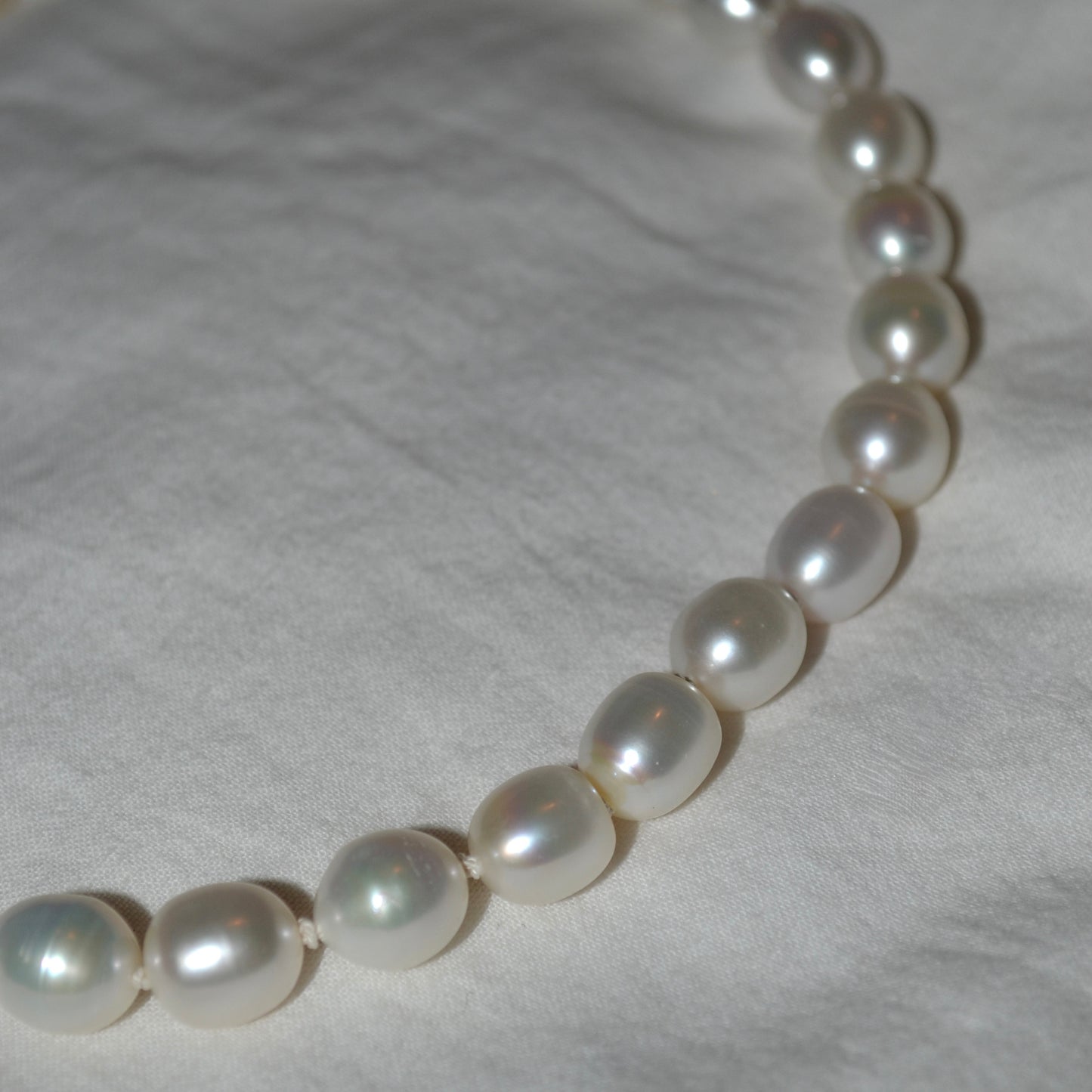 THE PEARL - NECKLACE