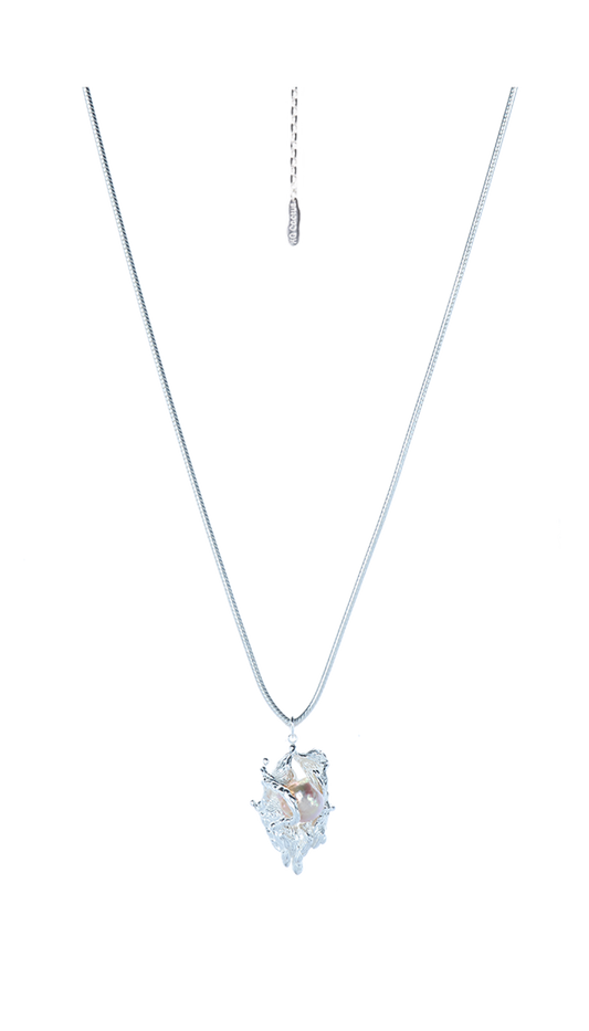 The Fluent Arc White Frozen Flow Necklace