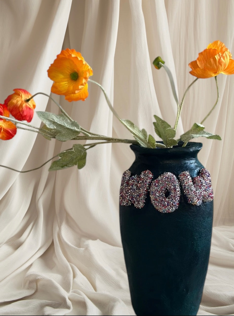 The Wow Vase