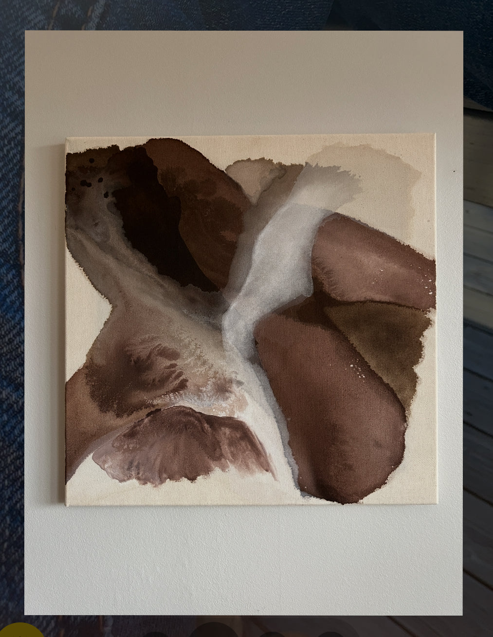 Image at position 1