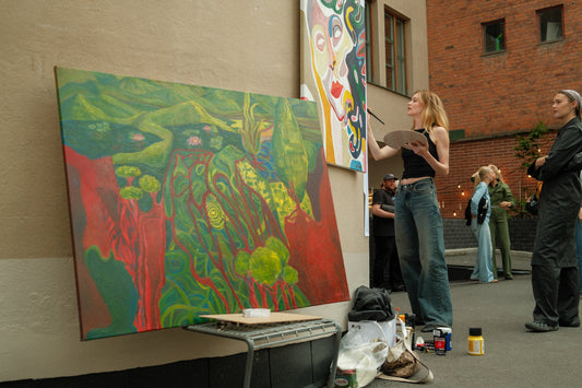 What is Cay Gallery?