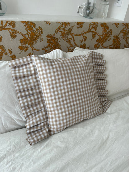 Cushion cover in a beige white checkered pattern