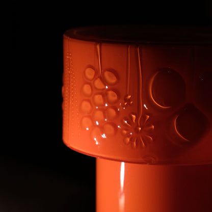 Red-orange lamp