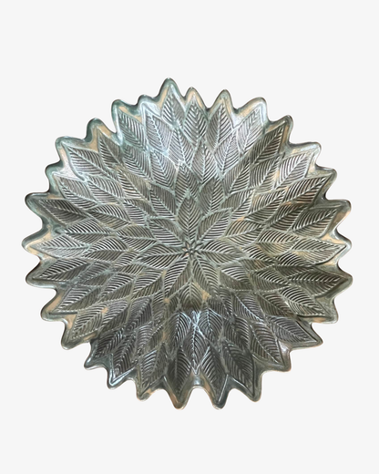 Ceramic bowl / serving plate