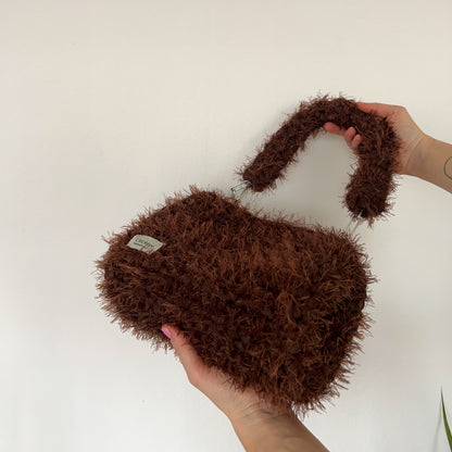 Fluffy brown JOE crochet bag