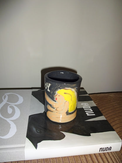 PLAYBOY CUP BLACK 01