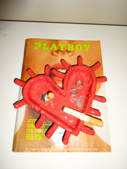 ASHTRAY SPIKEY HEART