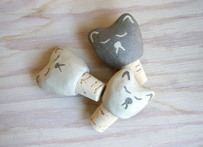 Cat wine cork 2 - White