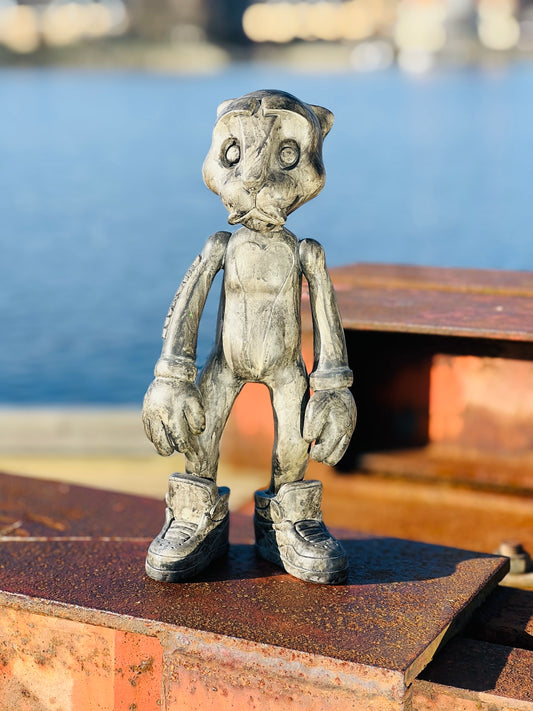 Raw Goldie Sculpture