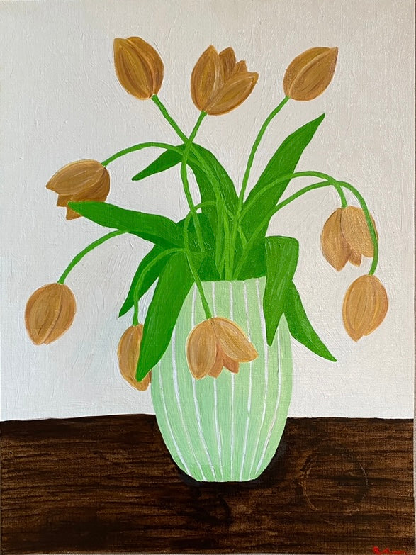 Beige tulips