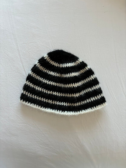 Hat - Black/White