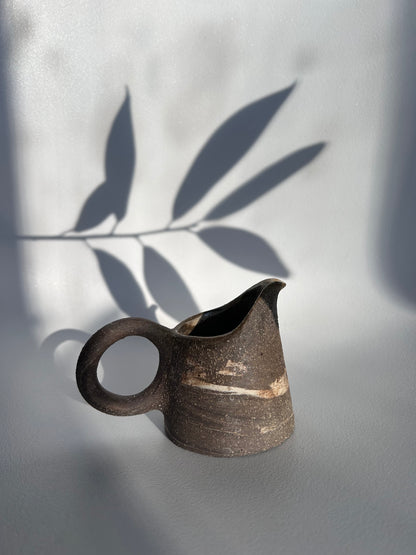 JUG (mixed clay)