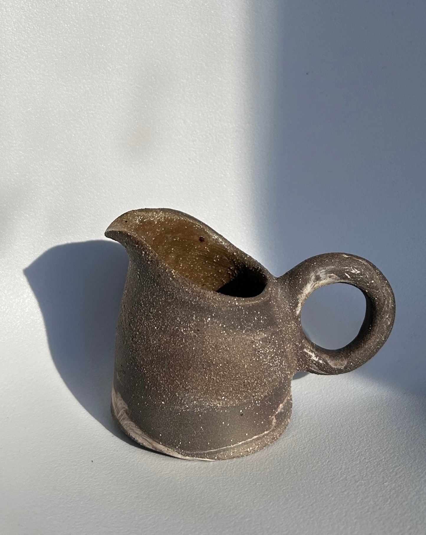 JUG (mixed clay)