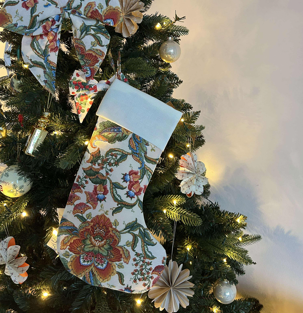 Christmas stocking in lovely light fabric with red/green details