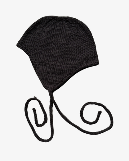 Black Bonnet