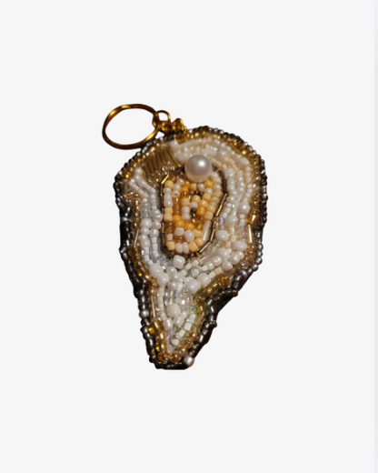 Bag charm/keychain, Big oyster