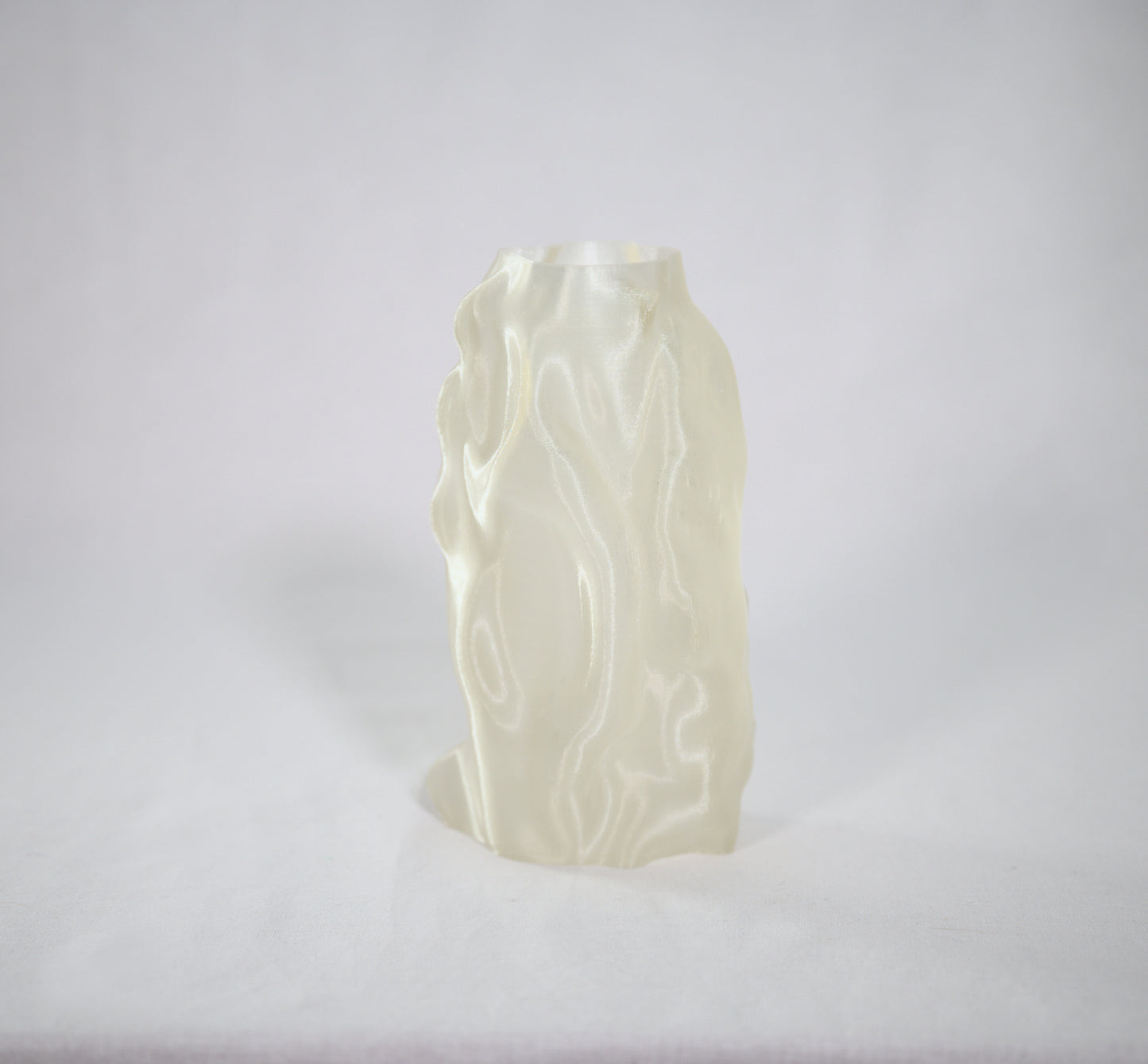 Organic Angel Vase - Transfirefly (Glow in the dark)