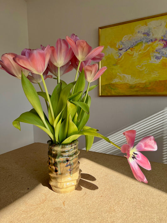 Curvy vase - Sand/Green