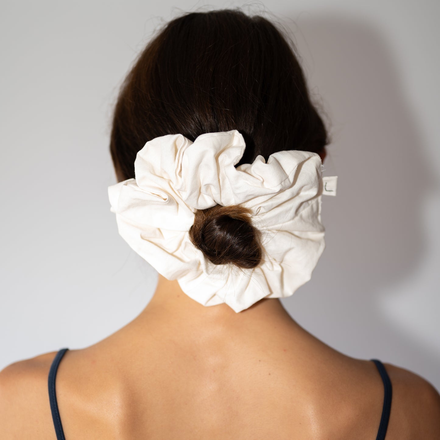 XL scrunchie - CREAM