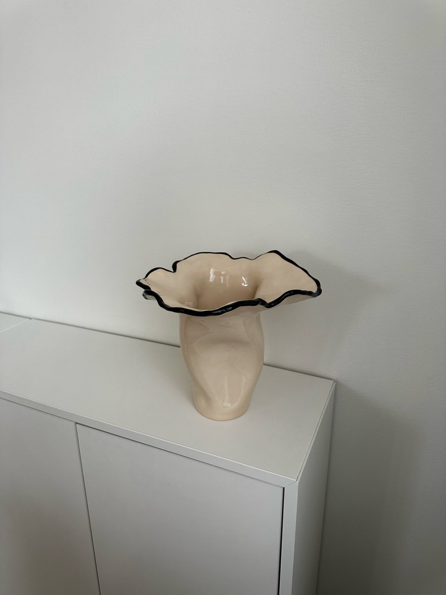 Hanna vase (made to order)