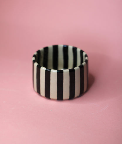 STRIPE CUPS - Red & Black