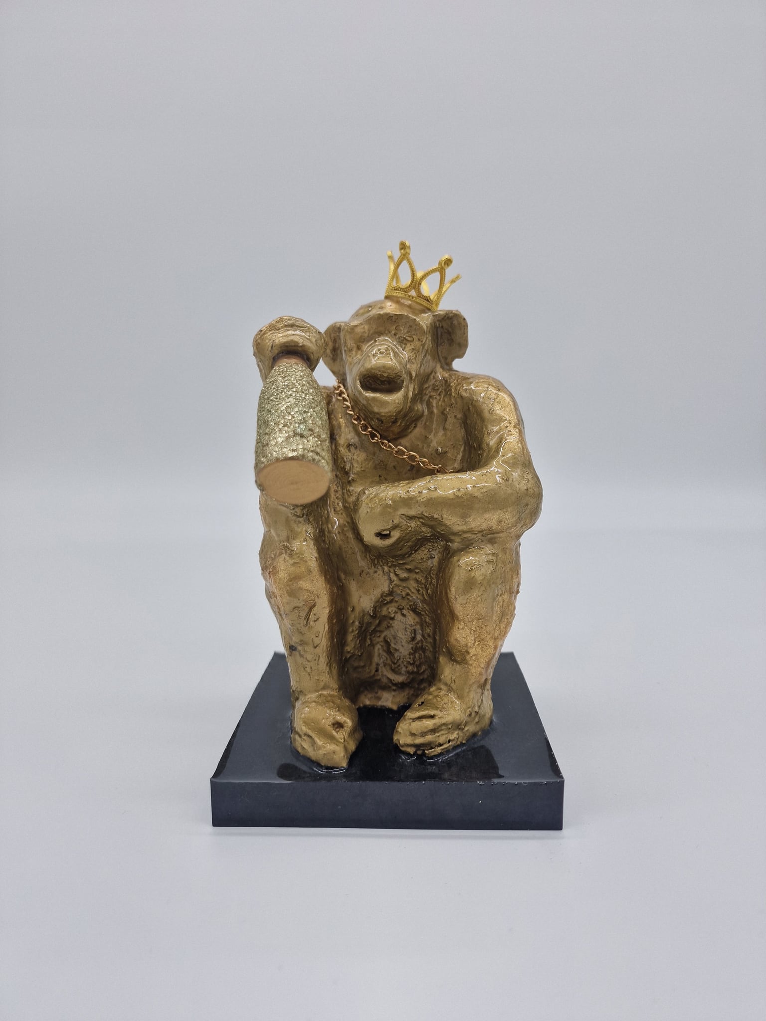 Image at position 1