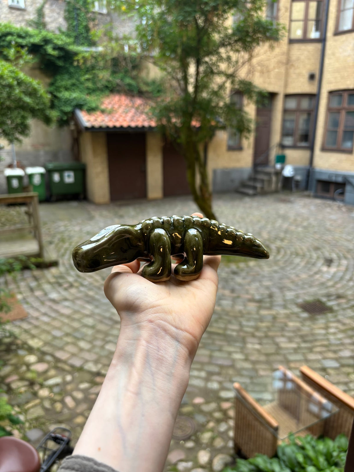 Image at position 2