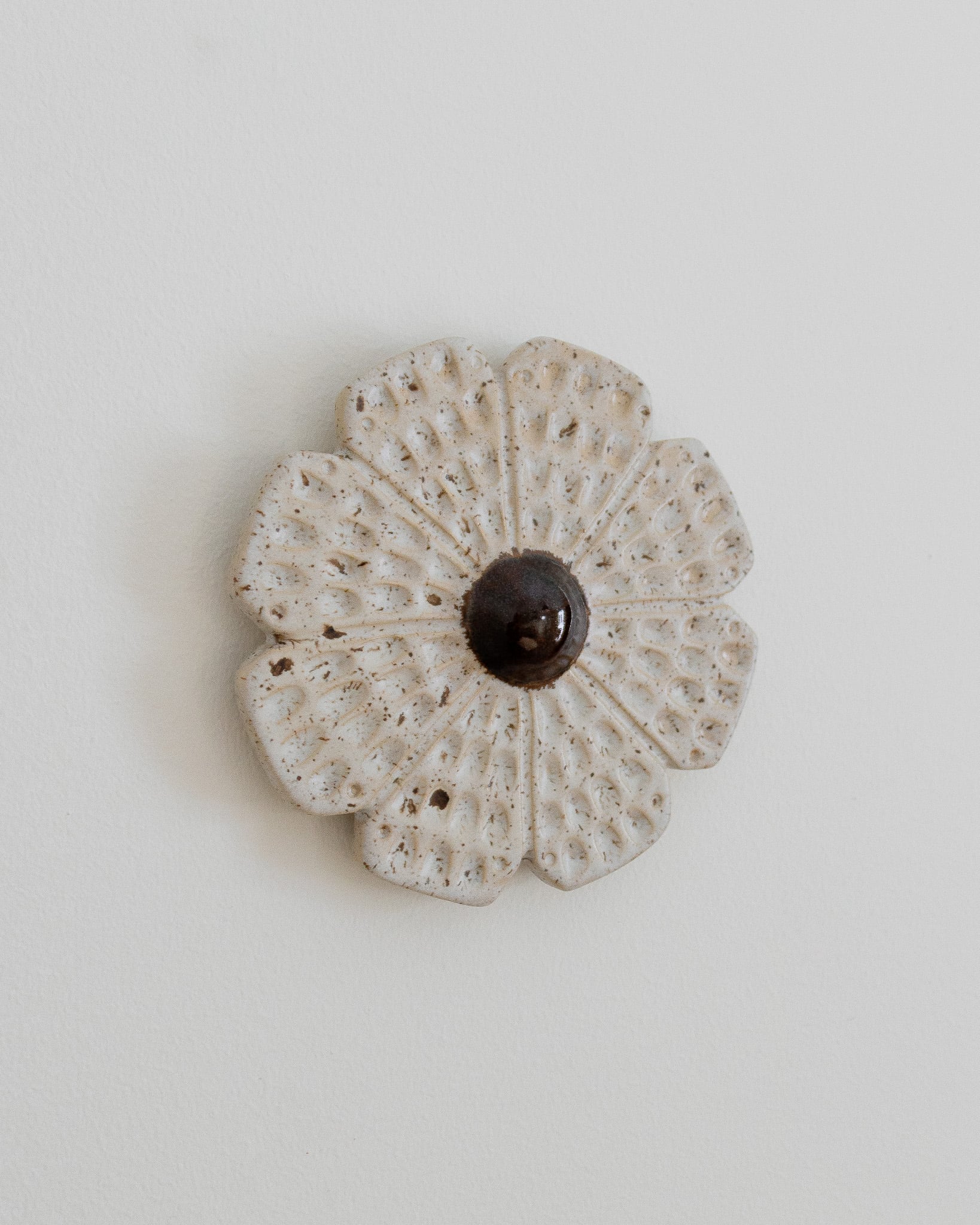 Image at position 1