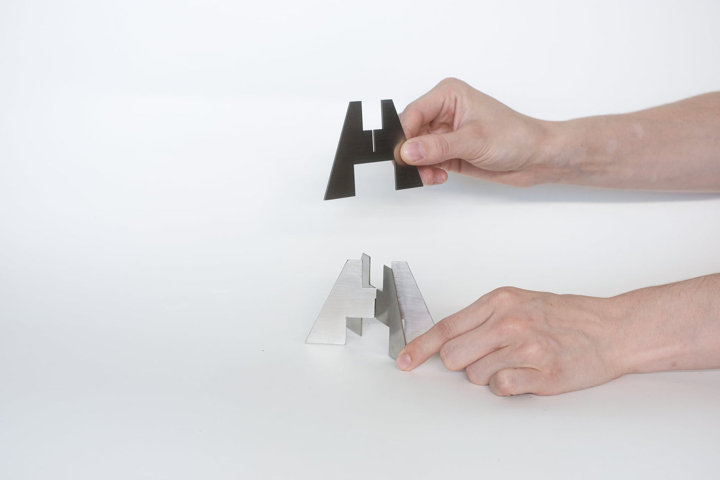Image at position 1