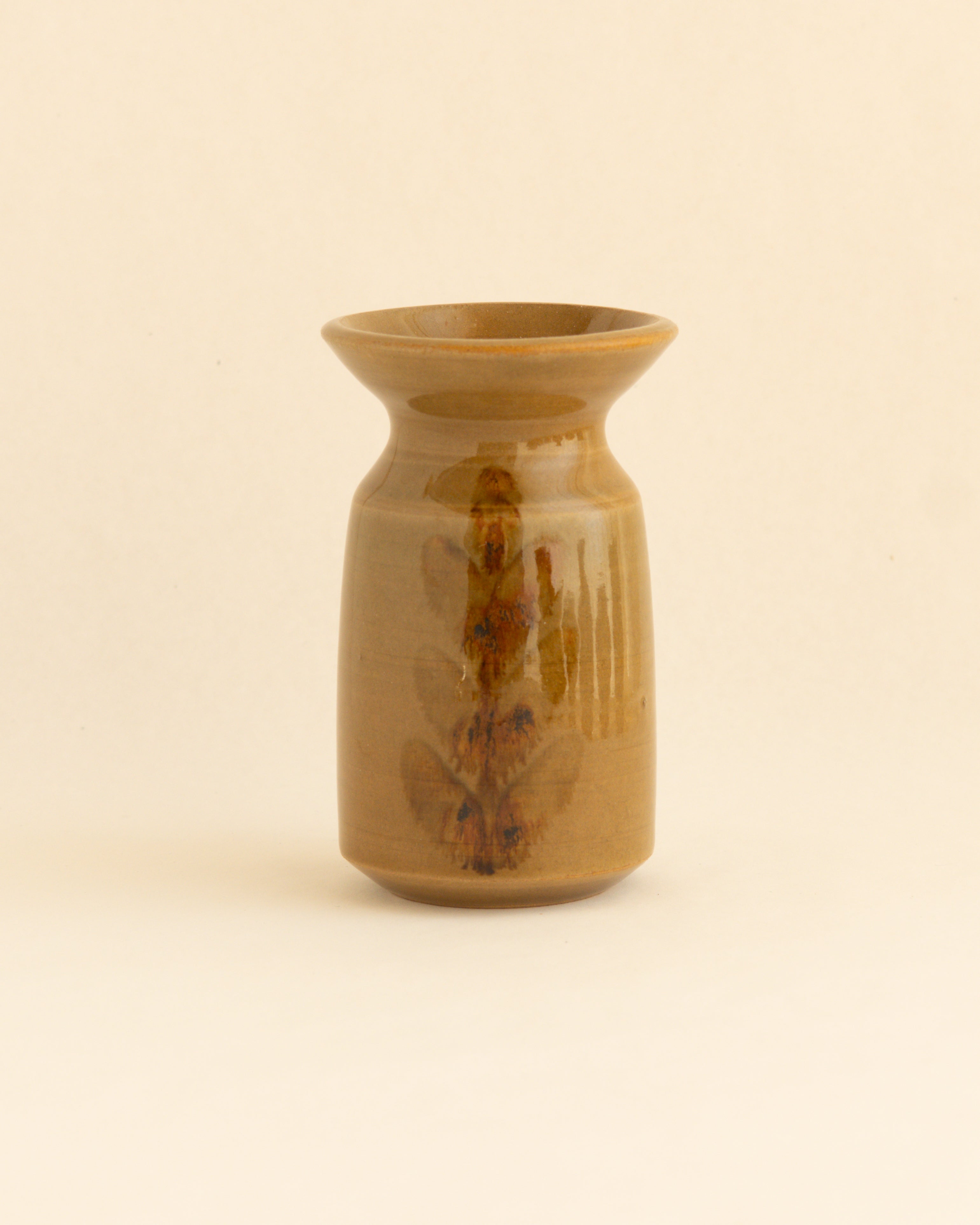 Straight side vase – Cay Collective