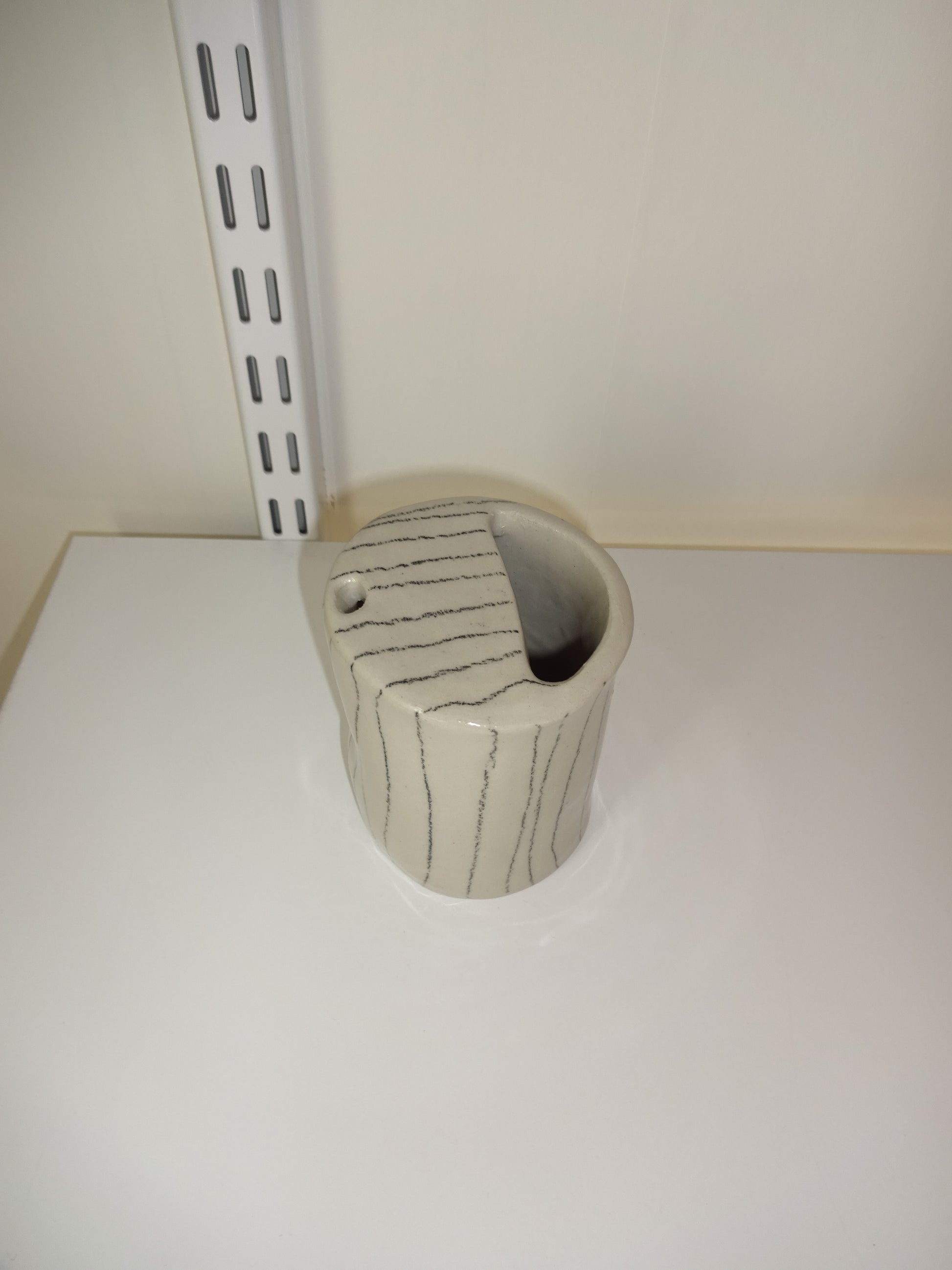 Image at position 1