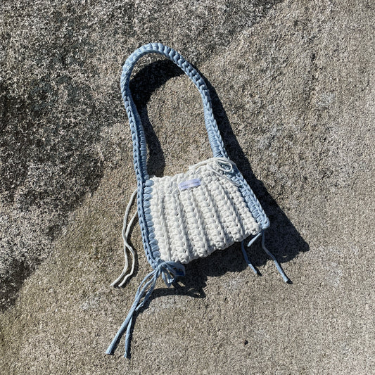 Image at position 1