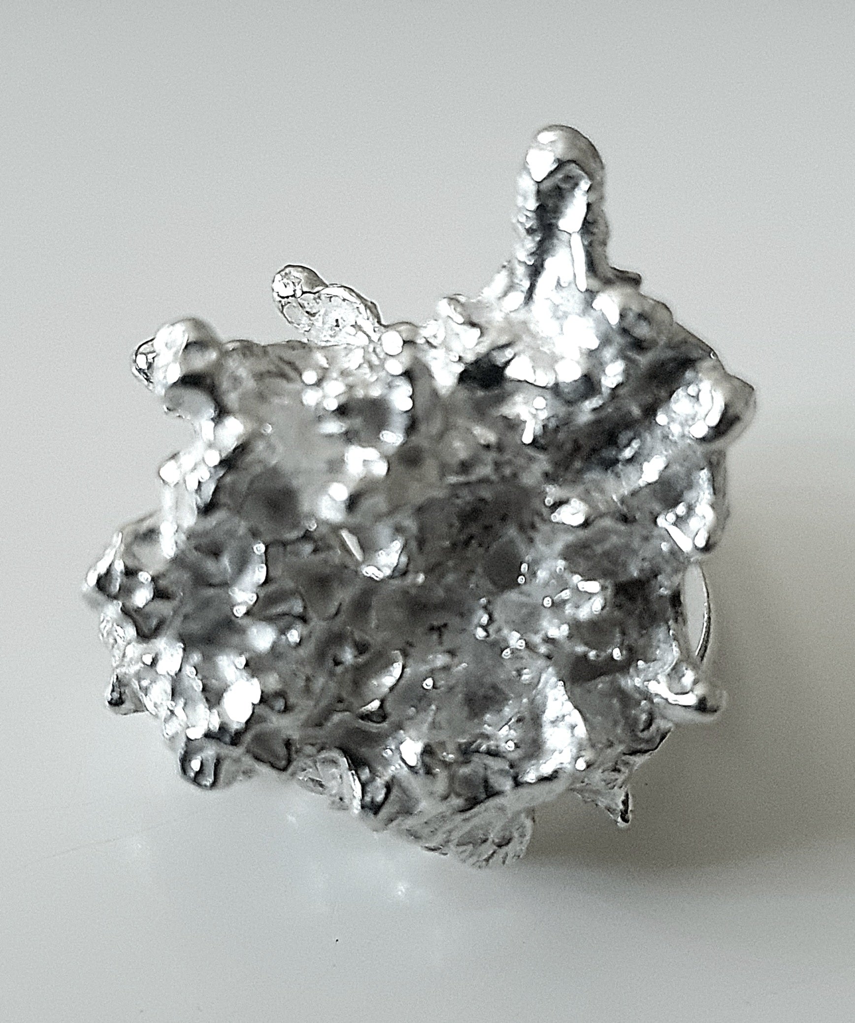 Image at position 1