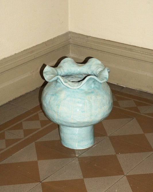 Image at position 1