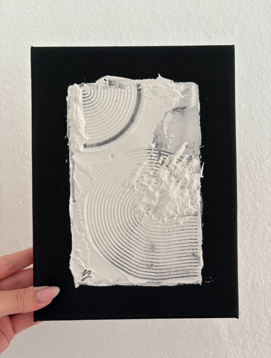 Image at position 1