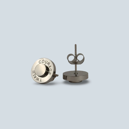 Image at position 1