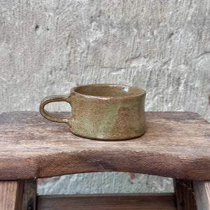 MUGS & CUPS