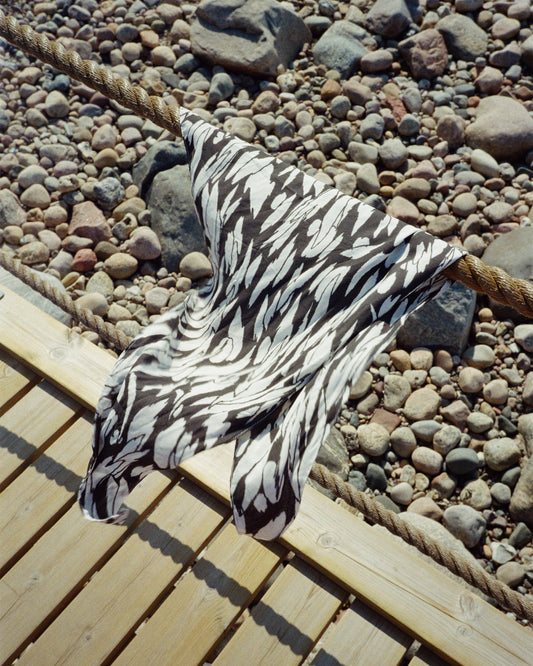 Image at position 1