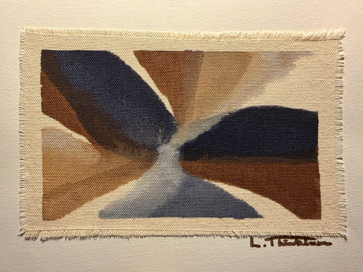 Image at position 1